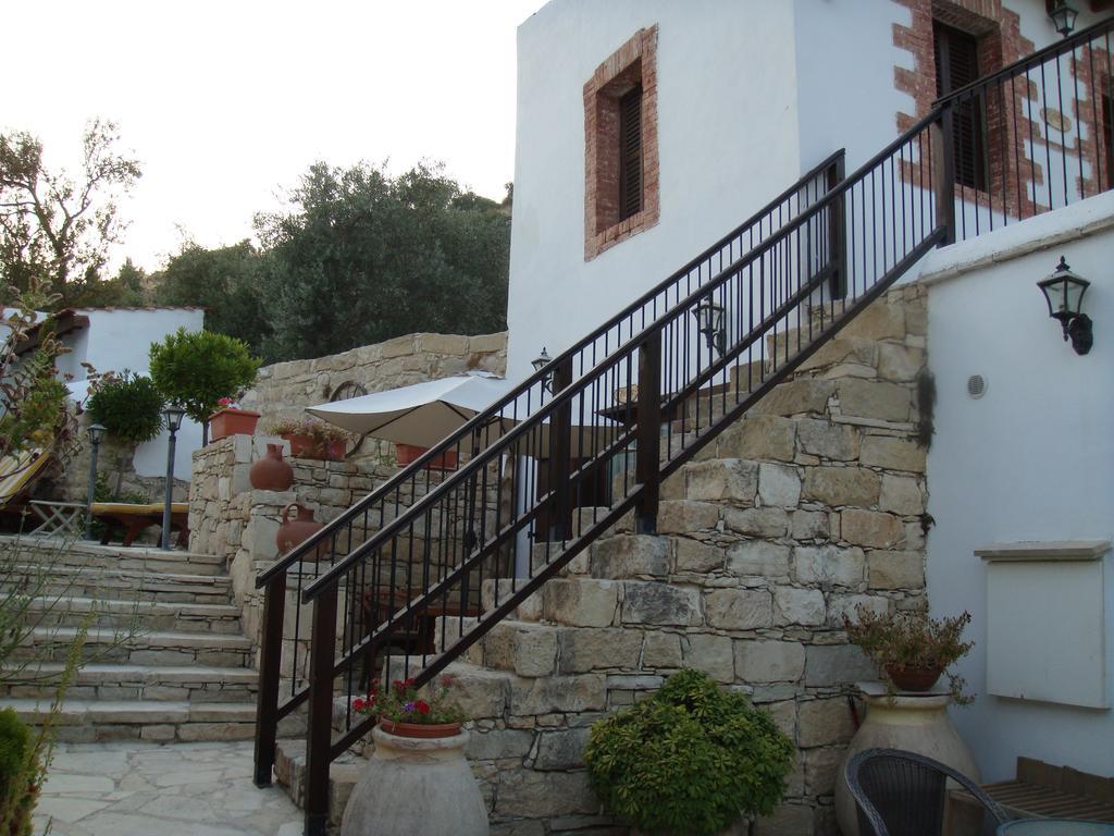 Avalon Village Houses 레메소스 외부 사진